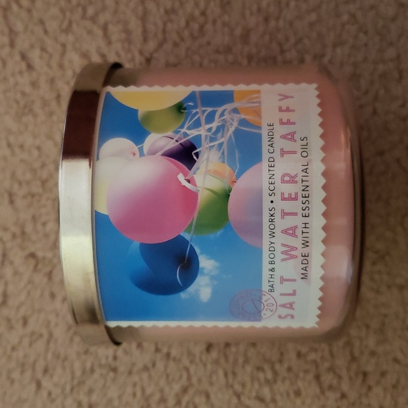 Salt Water Taffy 3-Wick Candle - Picture 2 of 4